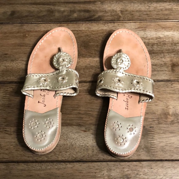 Jack Rogers Hamptons platinum colored Sandals - Picture 1 of 3